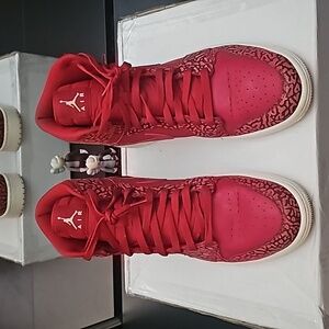Jordan 1 Retro Red Elephant Print Size 12